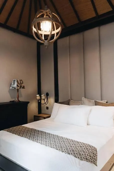 Luxurious 3Br Villa Muzo With Pool By Azure Near W Seminyak   Seminyak (Bali)